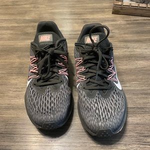 Nike Zoom Winflo 5 size 6.5
